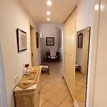 Διαμέρισμα Lucariello