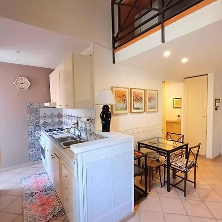 아파트 Lucariello *